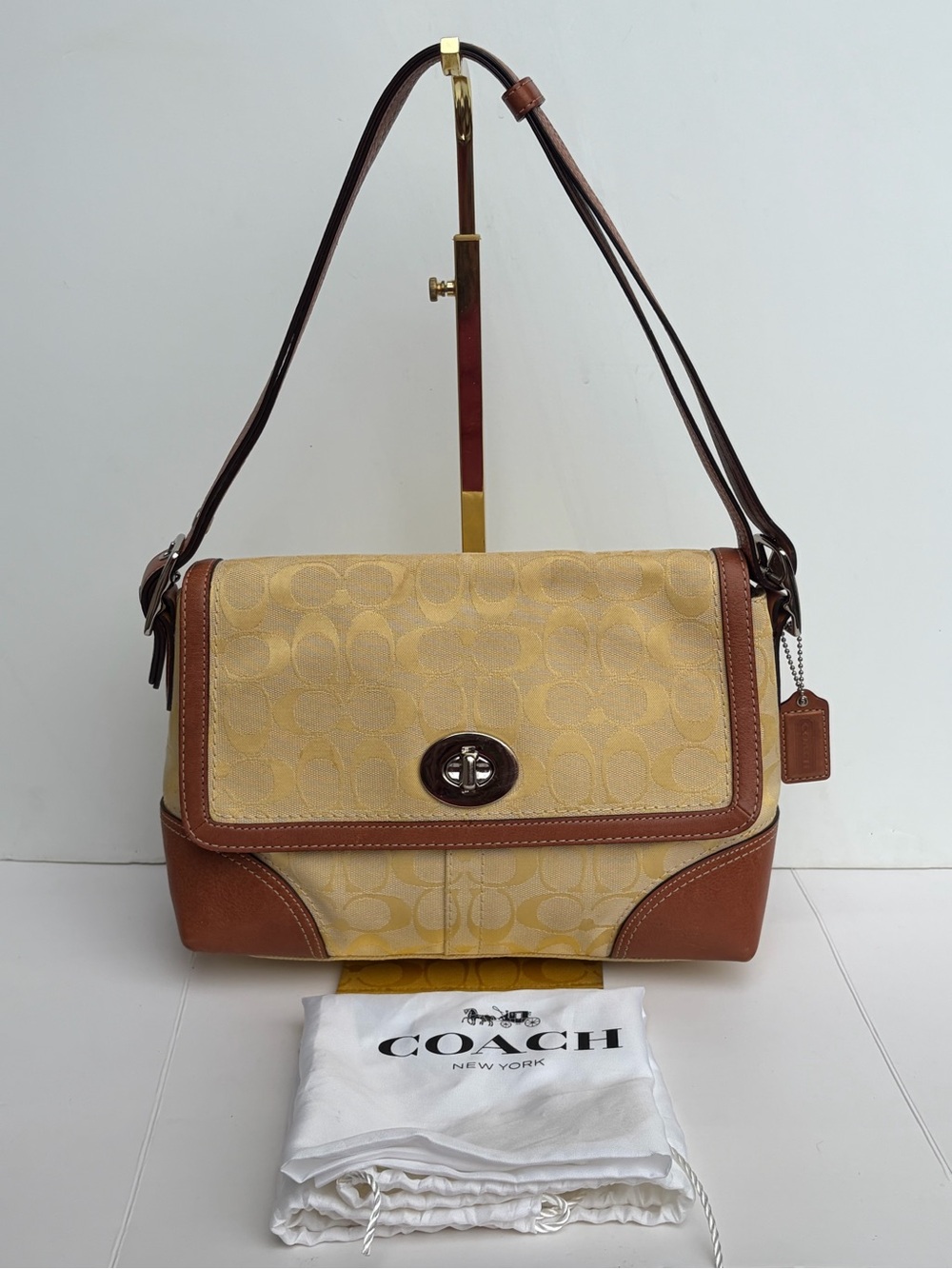 Coach Hampton Signature Yellow Jacquard Turnlock Flap Shoulder Bag F13066 Y2K
